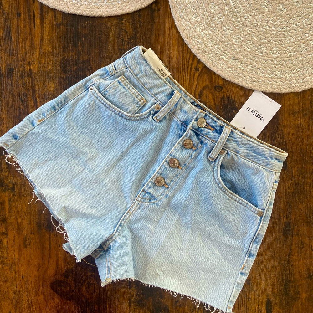 Forever 21 denim/jean shorts, retro high rise, size 24